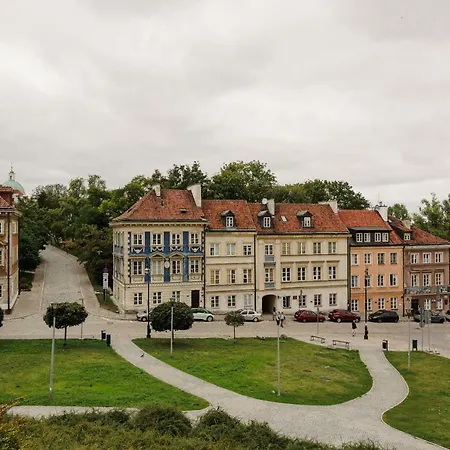 Chill Brzozowa Old Town Apartment