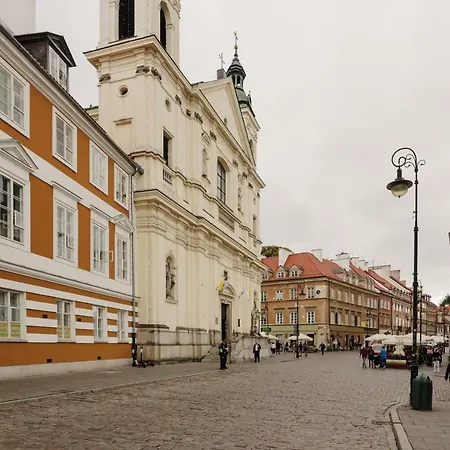 Chill Brzozowa Old Town *