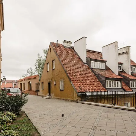 Chill Brzozowa Old Town * Varsovia